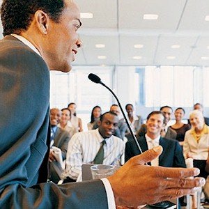 how to become a confident public speaker